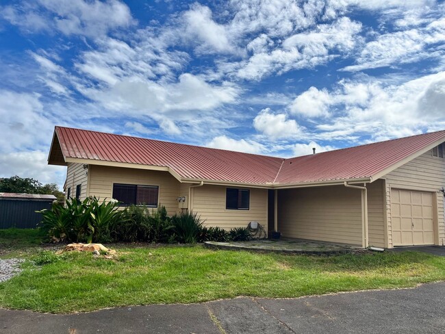 Building Photo - 2-Bedroom, 2-Bathroom Home with Bonus Room...