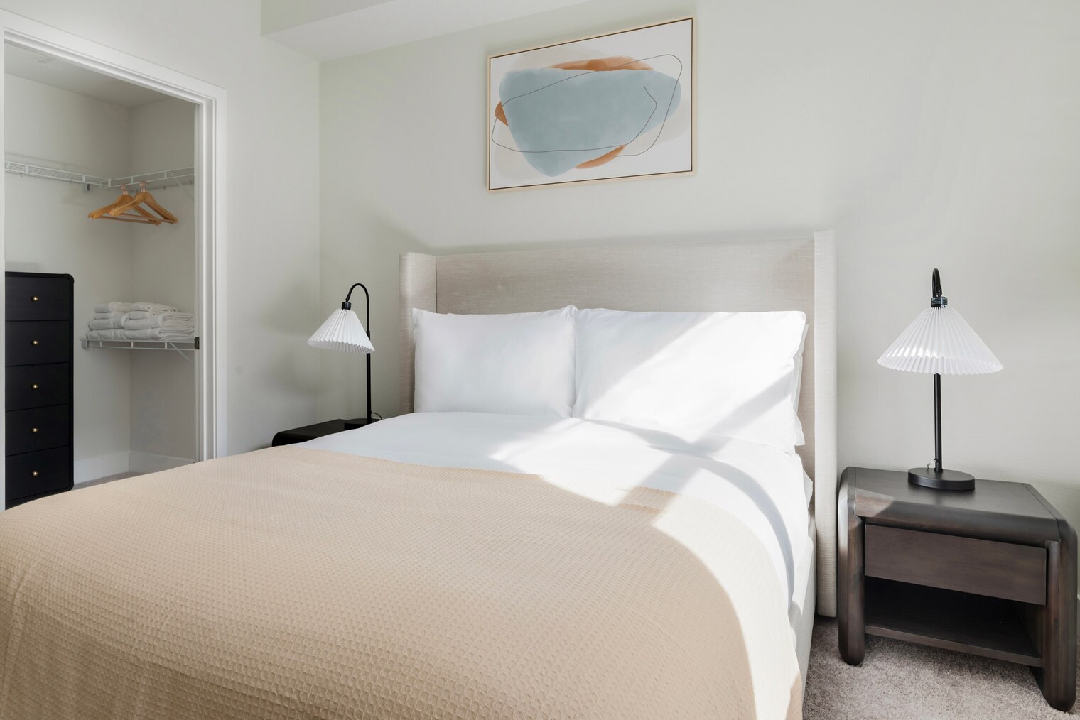 Building Photo - 3889 Artist Walk Common