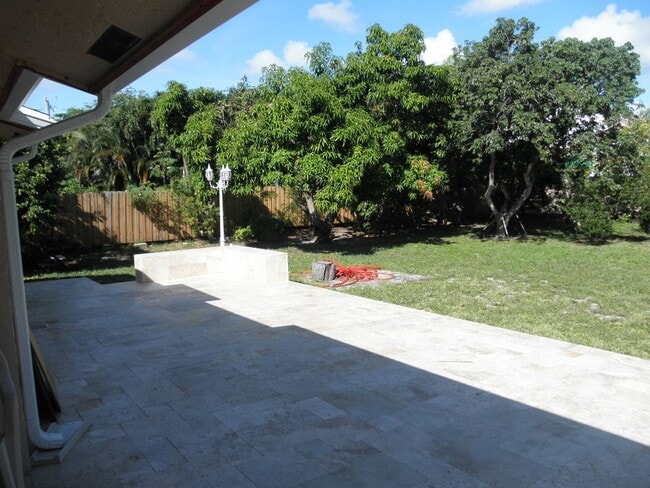 Building Photo - Caldwell Heights In Boca Raton