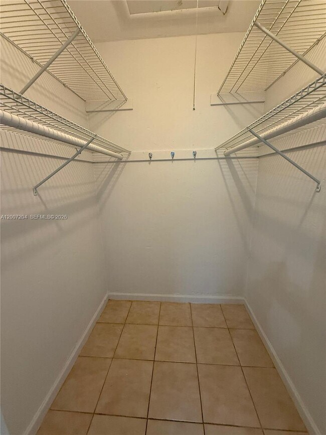 Building Photo - 2483 SW 11th St