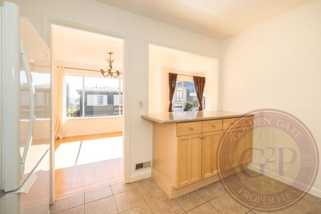 Building Photo - Forest Knolls - 3 BR, 2 BA House 1,275 Sq. Ft. - 3D Virtual Tour, 2-Car Garage, Ample Storage