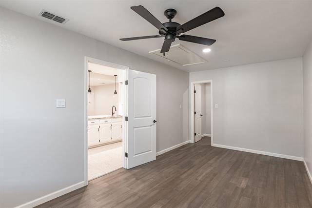 Building Photo - 5017 Brookview Dr