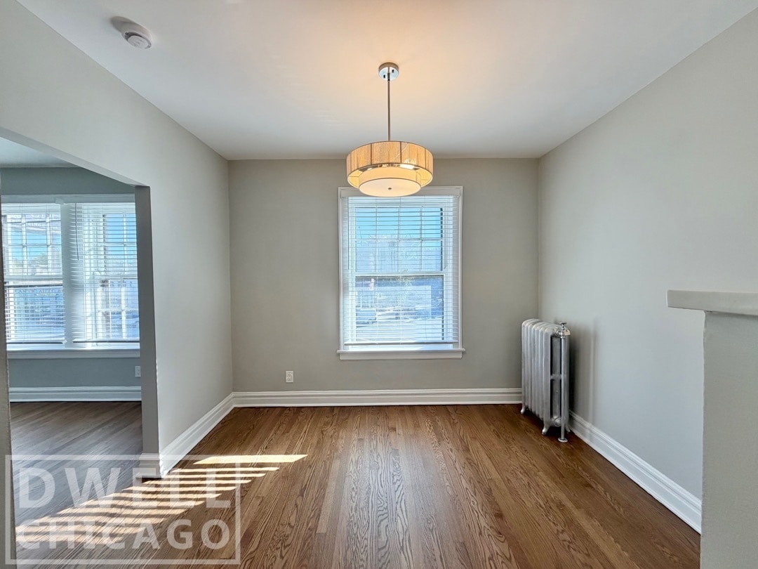 Building Photo - 6226 N Clark St