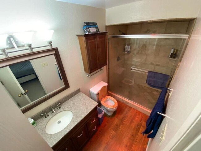 Building Photo - Incline Village, Lake Tahoe, Nevada walk t...