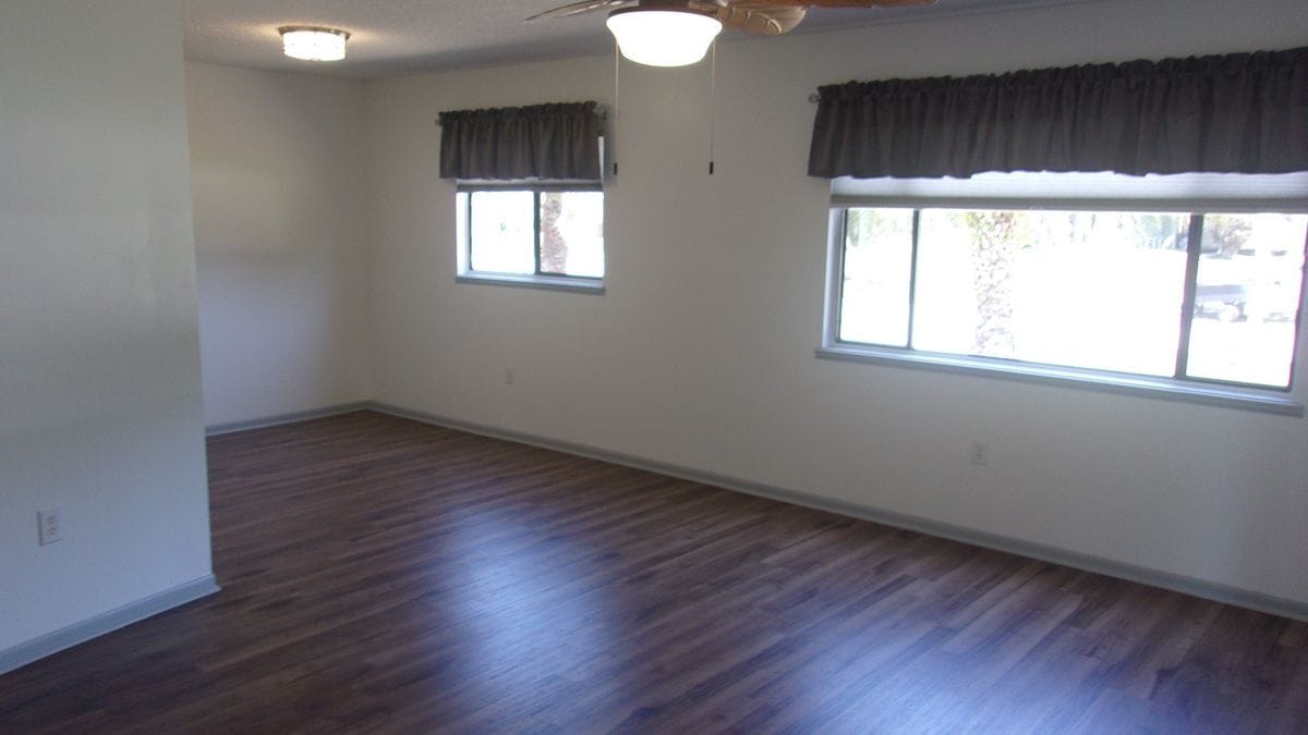 Building Photo - 9880 SW 101st Pl