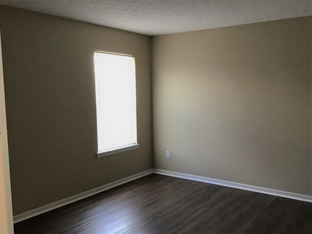 Building Photo - 14077 Wheeling Ct