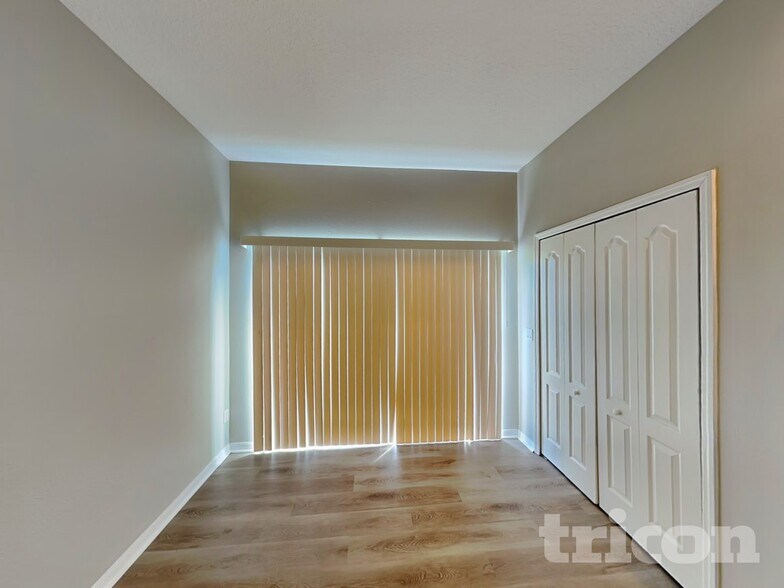 Building Photo - 4312 Hidden Meadow Dr