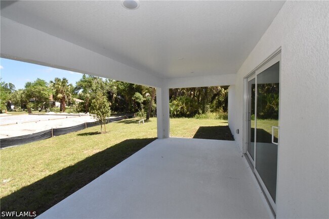 Building Photo - 3393 Fergus St