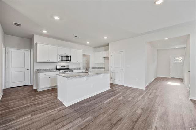 Building Photo - 534 Black Pearl Way