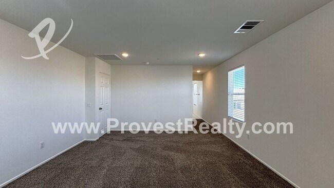 Building Photo - 15090 Coral Pl