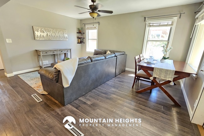 Building Photo - 2911 Hudson Cir