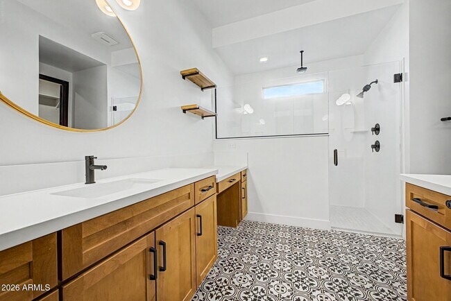 Building Photo - 17864 W Amberwood Dr