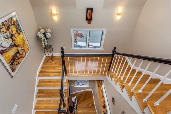 Building Photo - 8 Jackson Rd