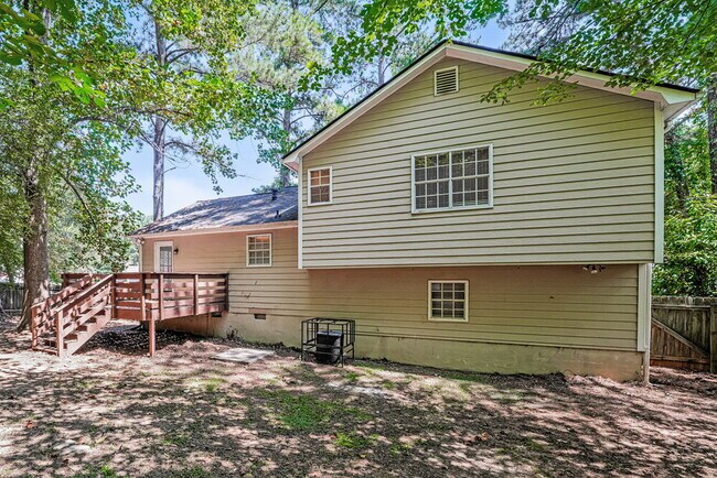 Building Photo - 3230 Westview Terrace