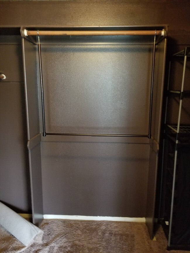 master closet - 19945 Eagle Ridge Ln