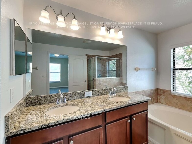 Building Photo - 10216 Stedfast Ct