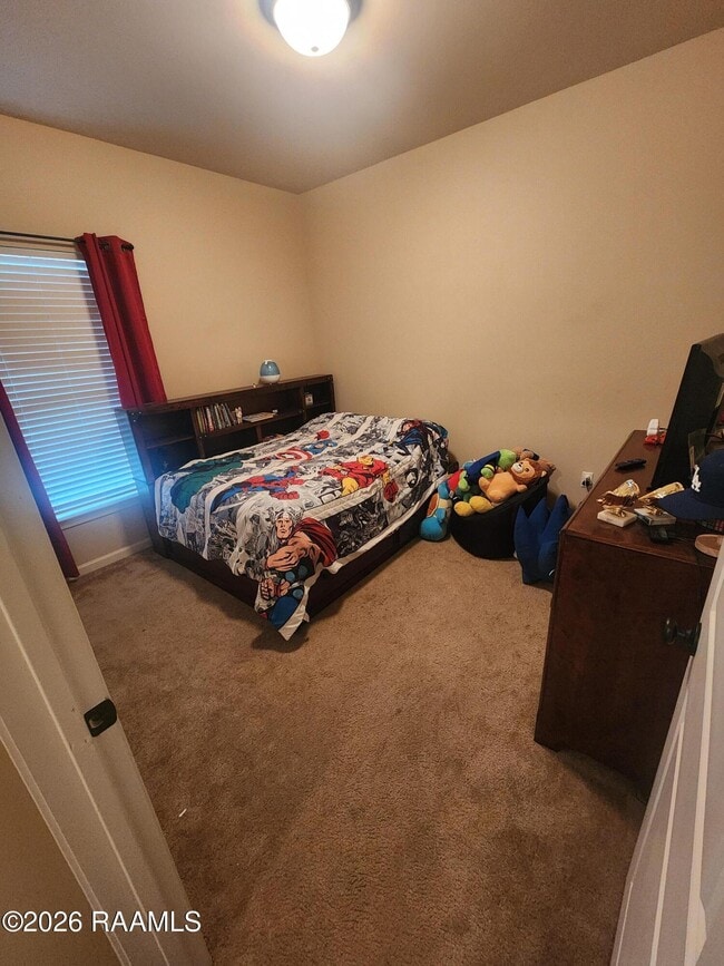 Building Photo - 417 Elwick Dr