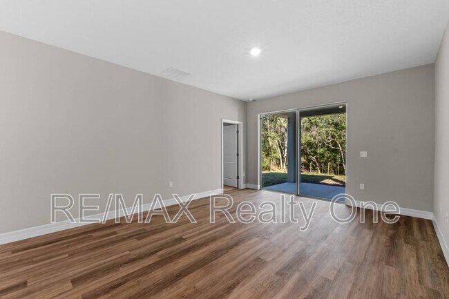 Building Photo - 887 E Weldon Ct