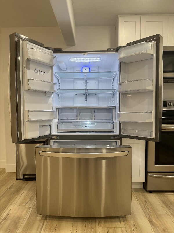 Building Photo - 952 S 1350 E