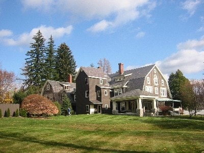 Primary Photo - Linden Terrace