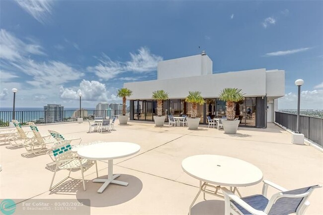 Building Photo - 936 Intracoastal Dr