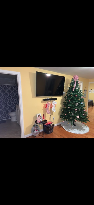 Building Photo - 18 High St