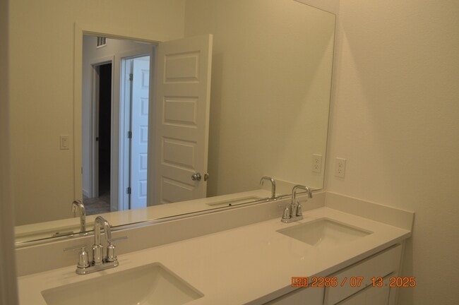 Building Photo - 8940 Pso Del Campo