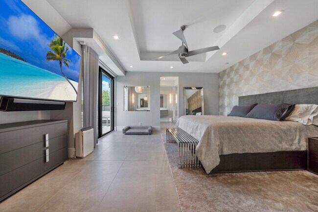 Building Photo - 106 NE 16th Terrace