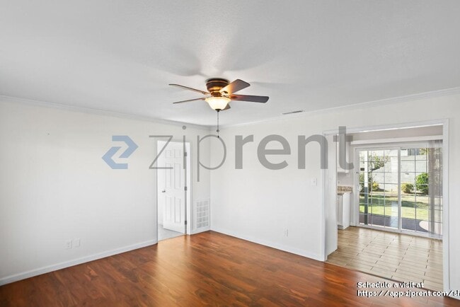 Building Photo - 431 42nd St