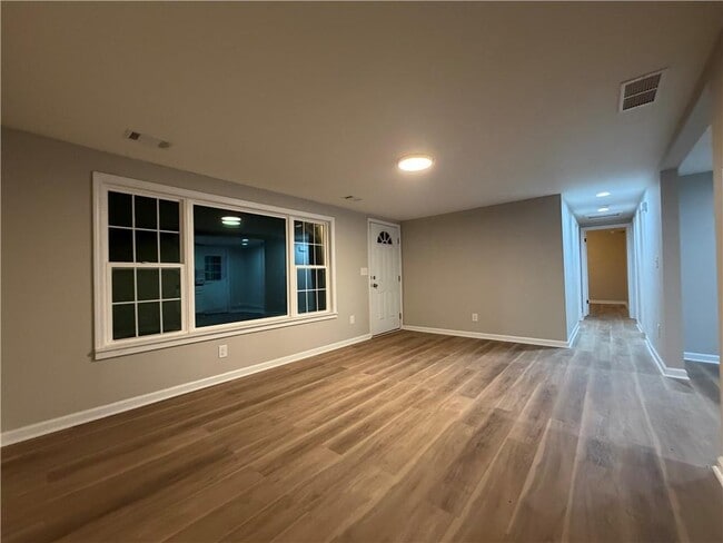 Building Photo - 4699 Hwy 81