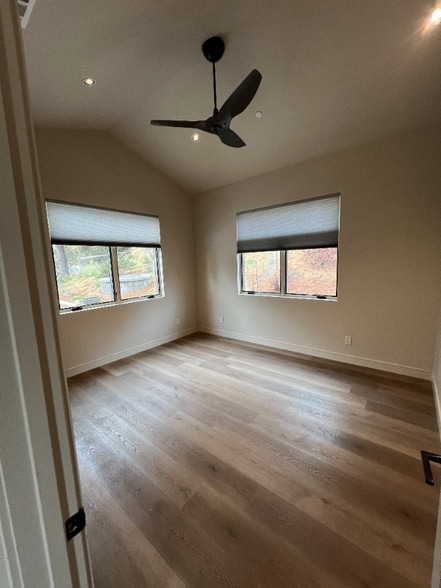 Building Photo - 86 Mt Madonna Rd