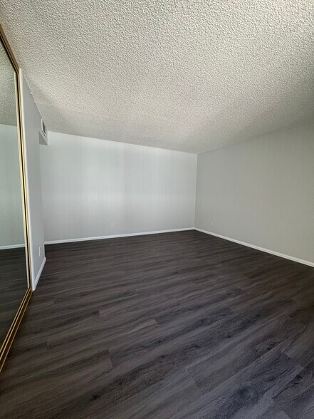 Bedroom - 31505 Lindero Canyon Rd