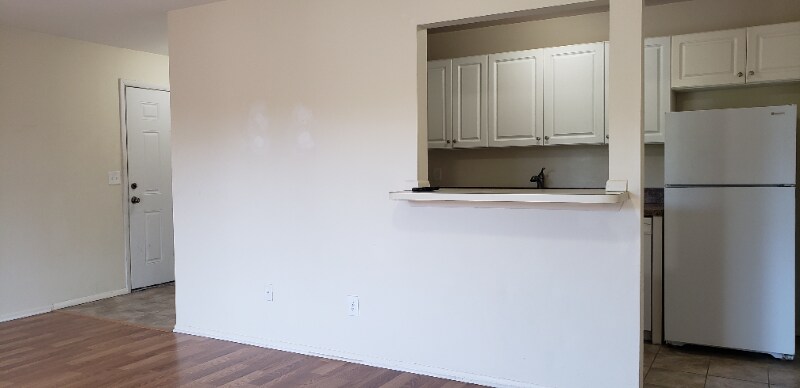 Building Photo - 20 Delar Pkwy