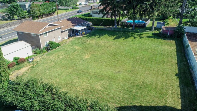 Primary Photo - Freshly Updated 2 Bed 1 Bath Spokane Valle...