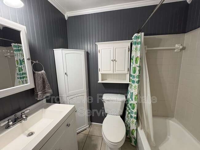 Building Photo - 1501 Antler Cir