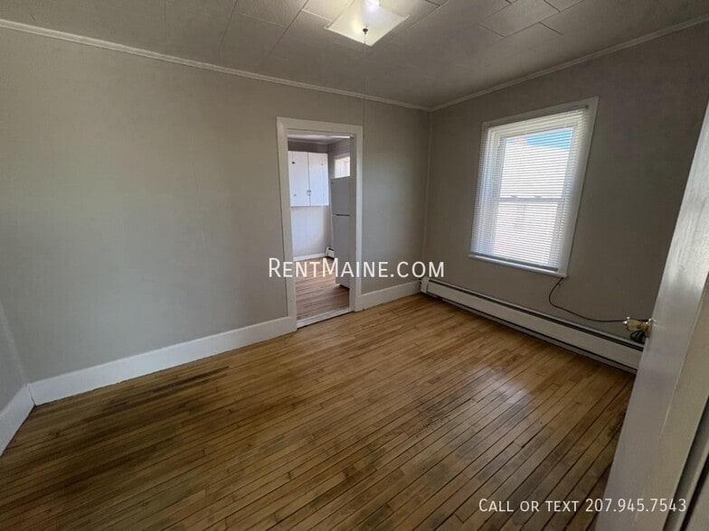 Building Photo - 124 York St