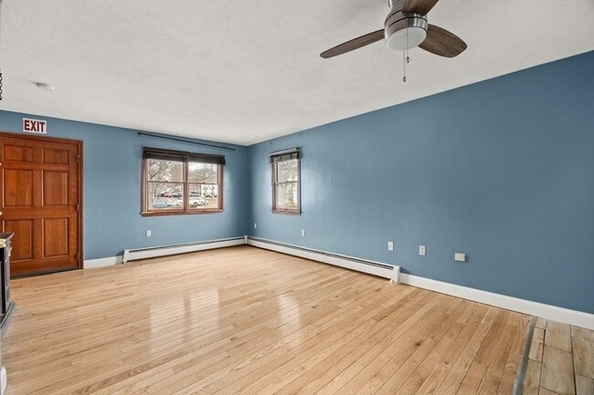 Building Photo - 39 Blendall St