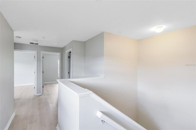 Building Photo - 2064 Cypress Bay Blvd