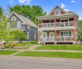 Building Photo - Gorgeous 3 BR FURNISHED Lower-Level Duplex
