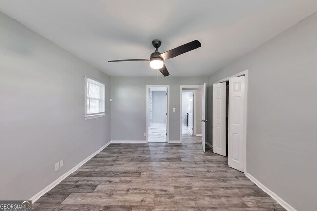 Building Photo - 2764 Veltre Pl SW