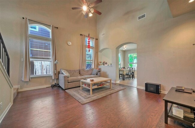 Building Photo - 8724 White Ibis Dr