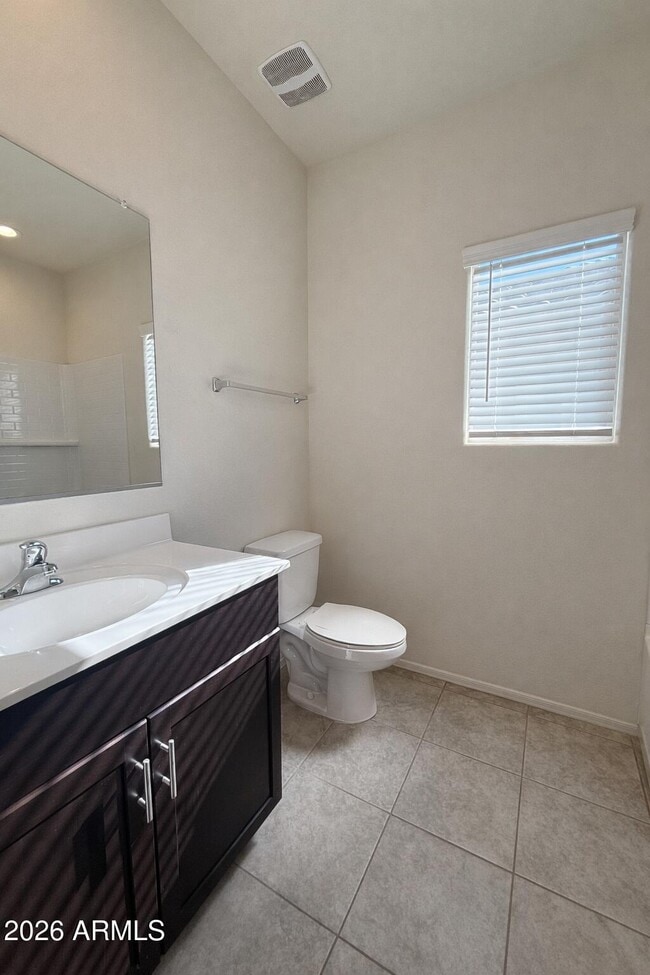 Building Photo - 5032 S 251st Dr