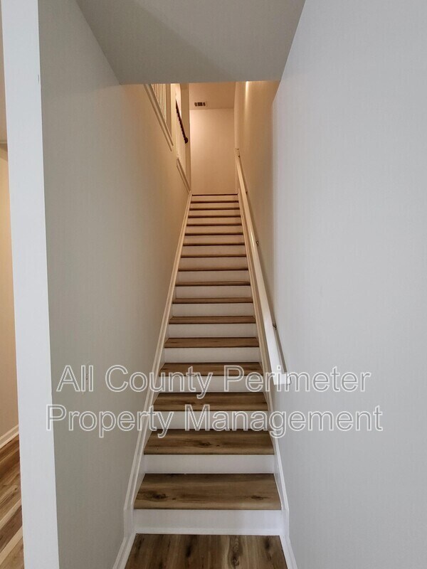 Building Photo - 52 Burns View Ct