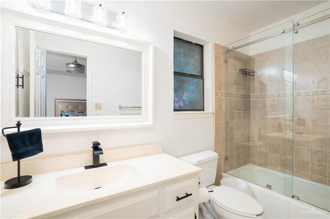 Building Photo - 27 N 33rd St