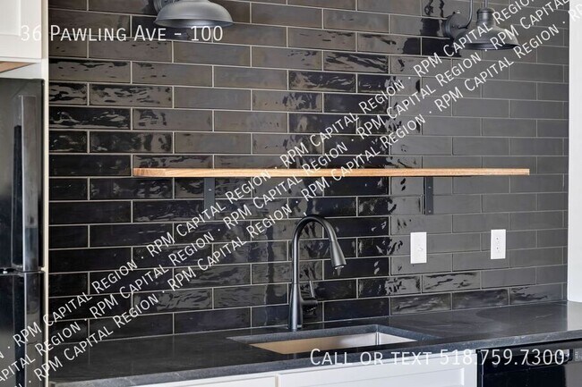 Building Photo - 36 Pawling Ave