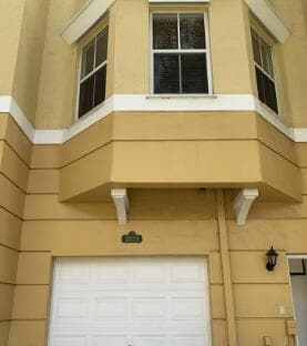 Building Photo - 2511 Shoma Dr