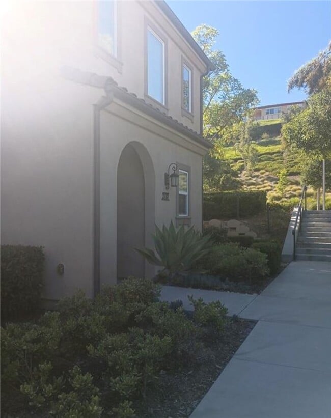 Building Photo - 2787 E Pacific Ct