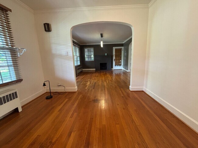 Building Photo - 3479 Overbrook Dr