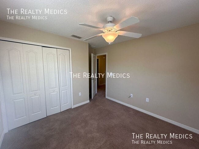 Building Photo - 272 Carina Cir