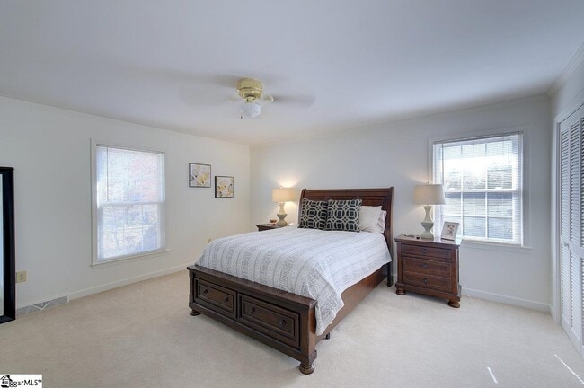 Building Photo - 104 Middle Brook Rd